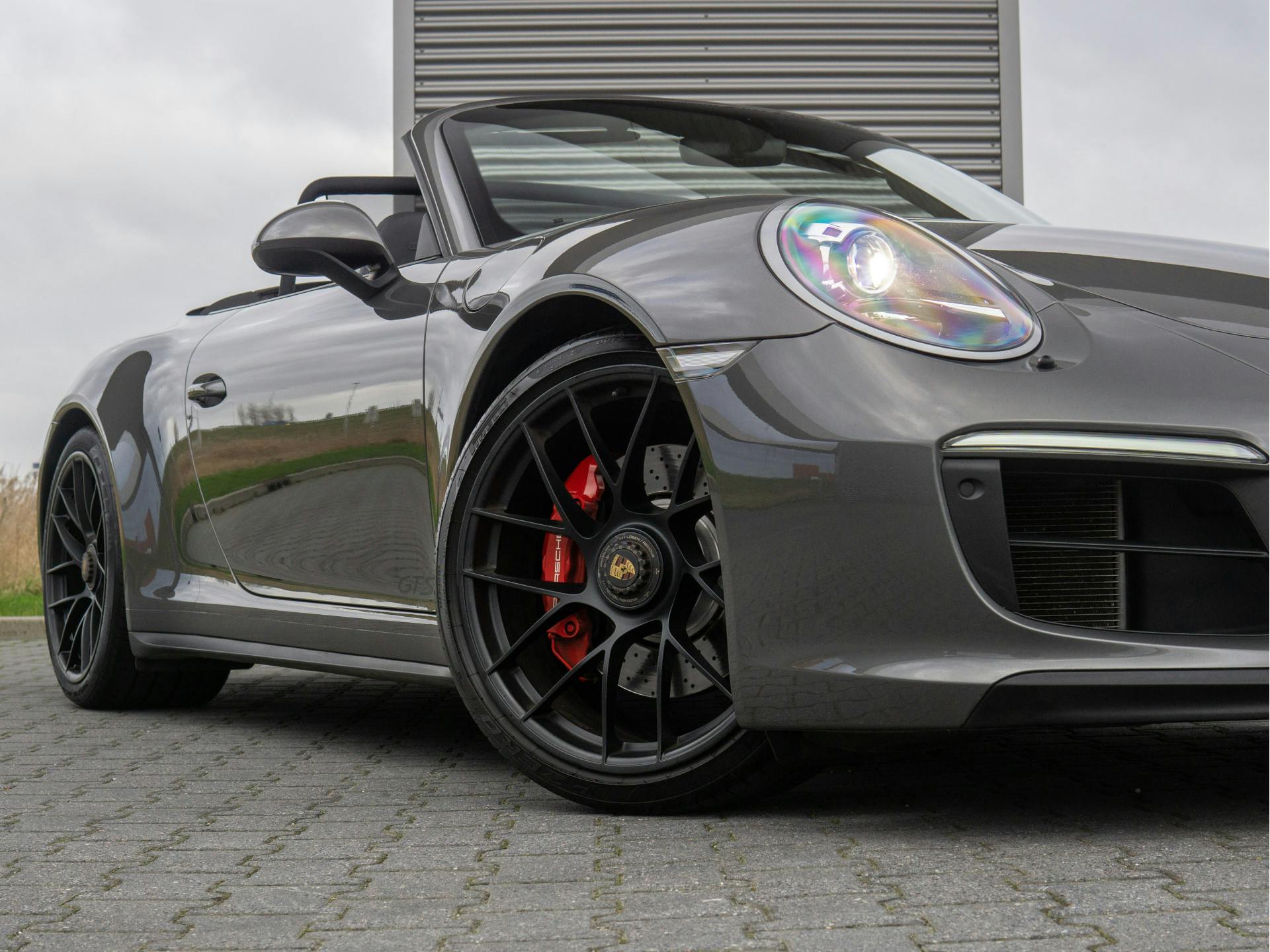 Porsche 911 Cabrio 3.0 Carrera GTS